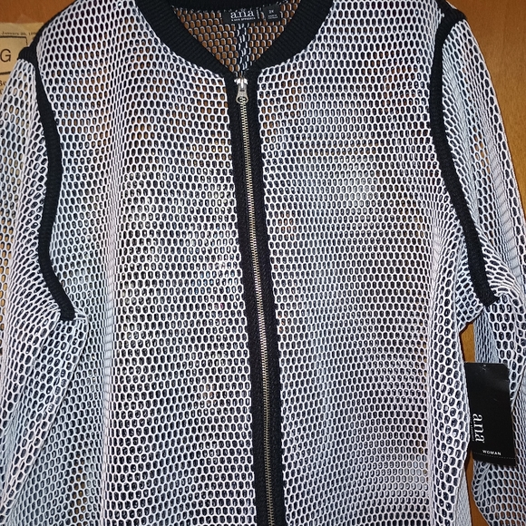 White Fishnet Type Leather Zipper Jacket. - Picture 2 of 6